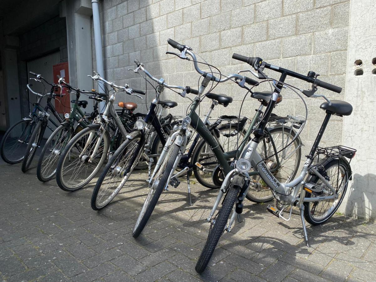 Logies-M Comfort Studios Inc Bikes B&B Ostenda Esterno foto