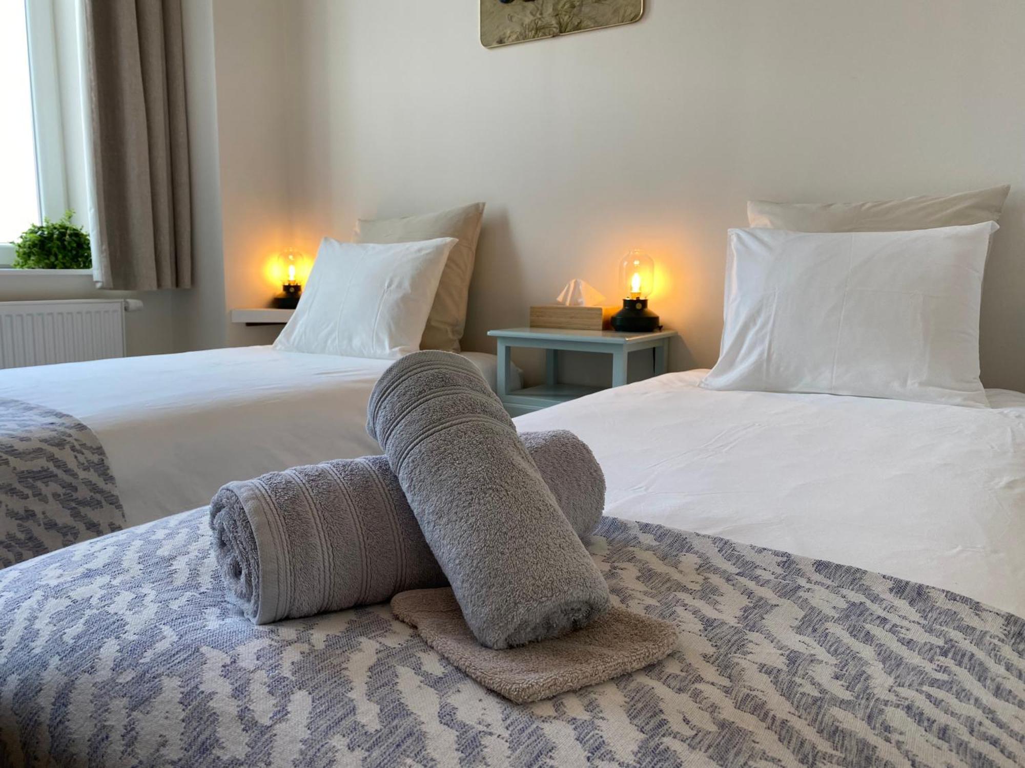 Logies-M Comfort Studios Inc Bikes B&B Ostenda Esterno foto